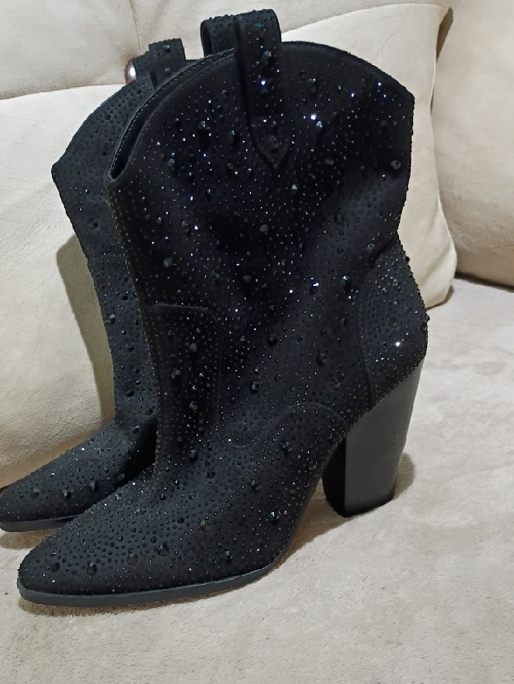 NWT.Jessica Simpson Black Rhinestone Western Ankle Booties - Picture 5 of 8